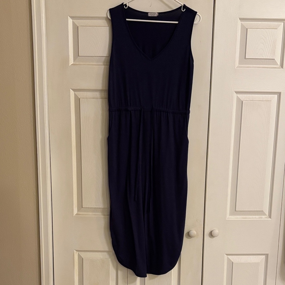 Amazon Fashion: Navy Blue Sleeveless Dress